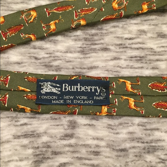 Vintage Burberry necktie with bucks - Picture 5 of 5